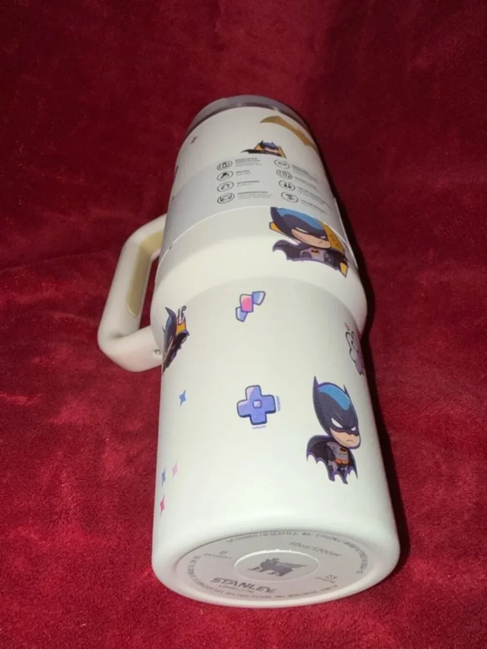 Stanley with Batman Character Art H2.0 40 oz. White Quencher Tumbler New in Box - Picture 3 of 4
